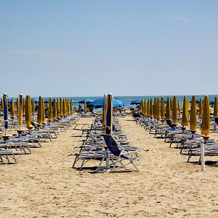 Piazza Mazzini Appartamento A 2 Passi Dal Mare. Lido di Jesolo Eksteriør bilde